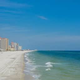 Coastal Harmony- Close To Shopping, OWA, Sports Plex, Minutes From Beach!