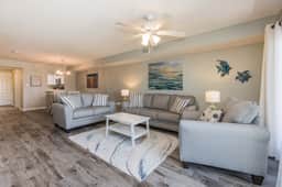 SHW 201A- West Beach Gem, Gulf & Lagoon Views, Kayak & Paddleboard Provided!
