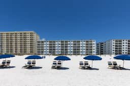 Island Shores 654- Heart Of Gulf Shores, Walk To Everything, Clean, Cozy!