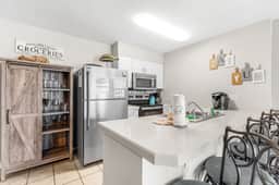 Tradewinds 906- Cute and Cozy! Beachfront! Amazing Heated Pool!