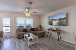 CNB10-  West Beach Jewel! Enjoy The Beach & Lagoon! Great View! - Image 5