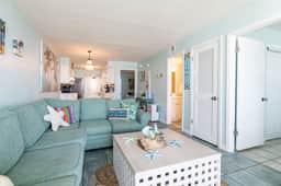 IS256- Park & Walk! Ahhhmazing View, Pool, Beach Front, 2nd Floor! - Image 5