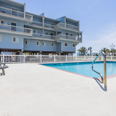 SHW 201A- West Beach Gem, Gulf & Lagoon Views, Kayak & Paddleboard Provided!