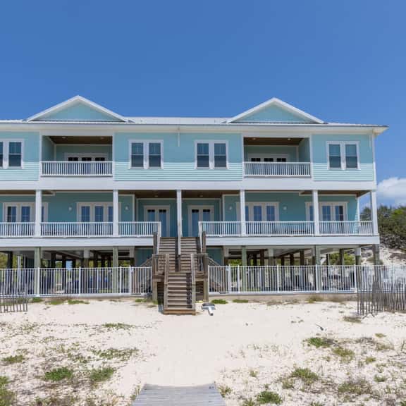 Summertime Blues- XL Luxury Home, Breathtaking Views, Private *Heated Pool! - Image 1