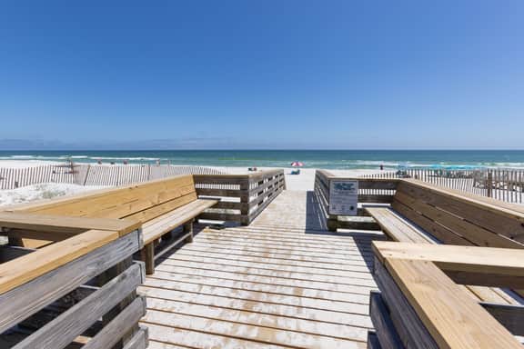 GSSR 316A- Cozy, Coastal Clubhouse! Budget Friendly! Beach & Lagoon View!