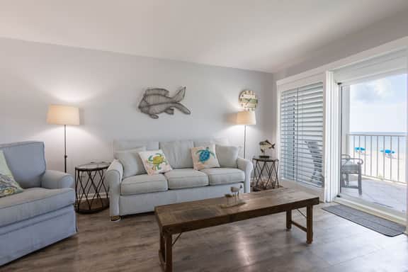 Westwind 204- 5 Star View! Gulf Front! Location X3! Desired Home!
