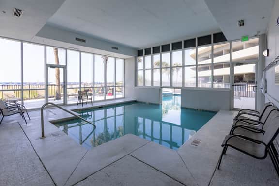 Seawind 1707- OMG View! Luxury Complex! Kiddie Pool! Hot Tub! CLEAN!