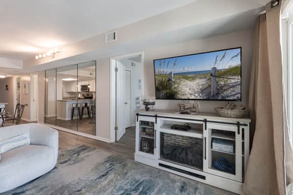 Castaways 4B- Location x3! Park & Walk! New Flooring! Beach Front! OMG View!