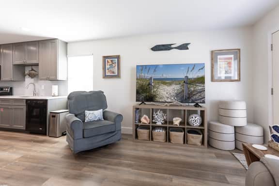 Crow's Nest A4- Perfectly Appointed! Amazing Gulf View! New Rental! - Image 3