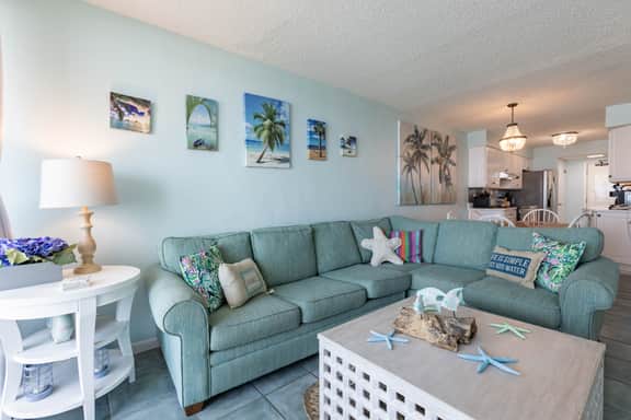 IS256- Park & Walk! Ahhhmazing View, Pool, Beach Front, 2nd Floor! - Image 4