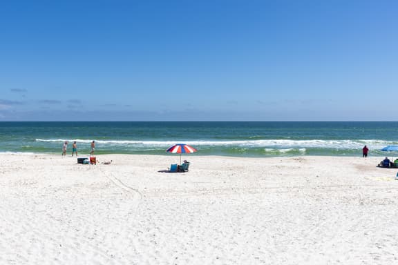 GSSR 316A- Cozy, Coastal Clubhouse! Budget Friendly! Beach & Lagoon View!