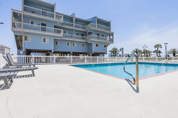 SHW 201A- West Beach Gem, Gulf & Lagoon Views, Kayak & Paddleboard Provided!