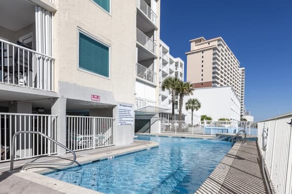 Castaways 4B- Location x3! Park & Walk! New Flooring! Beach Front! OMG View!