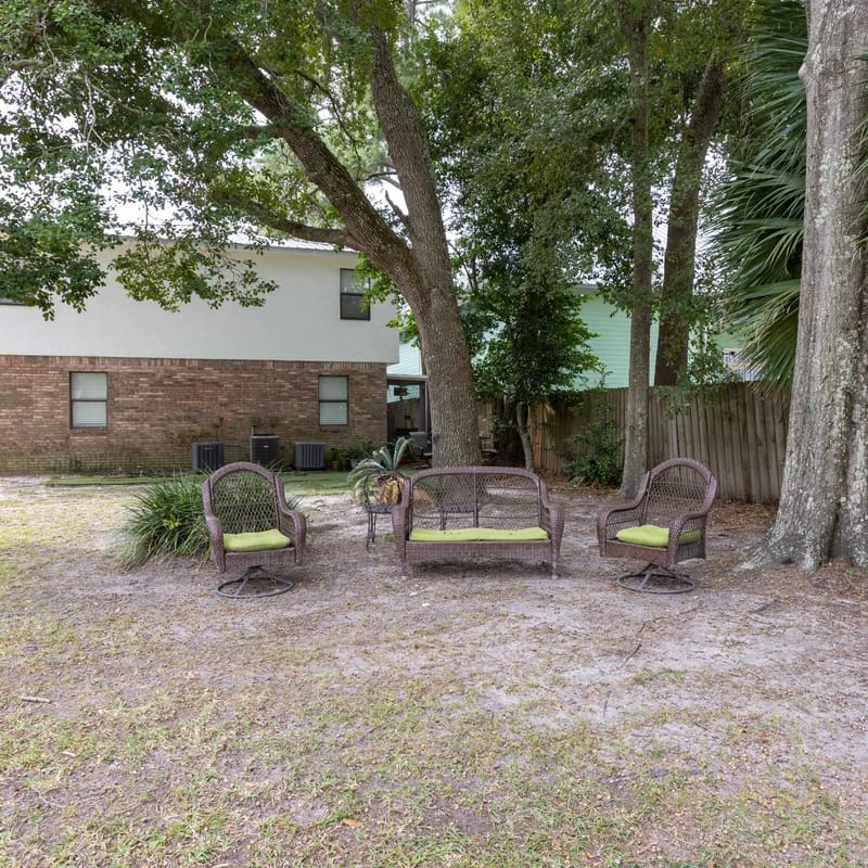Sweet Reward"- Bring Fido! Location X3! Walk To Food & Fun!