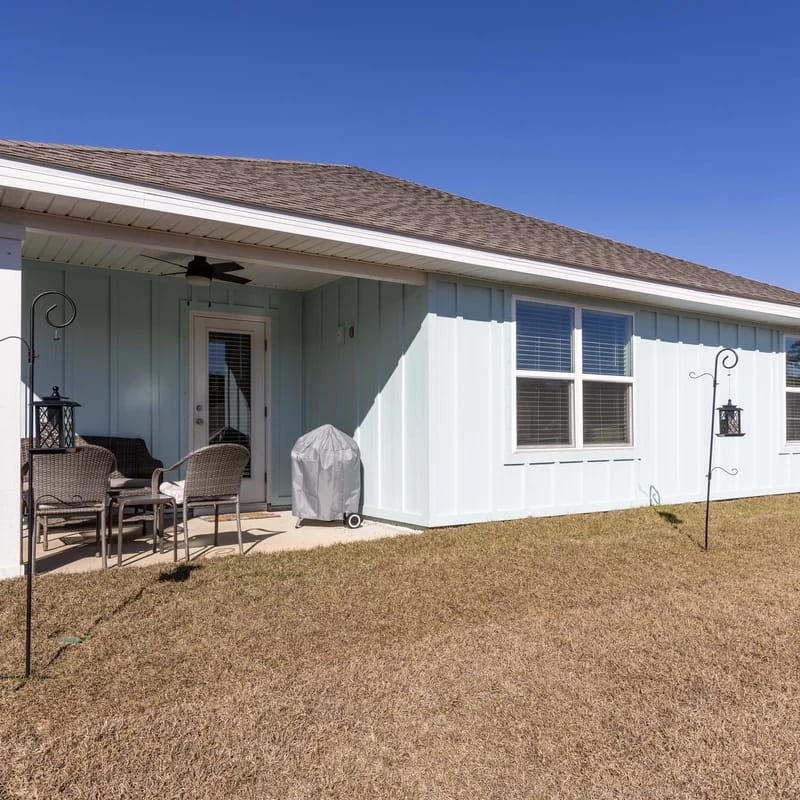 Bon Secour Bungalow- Clean, Spacious, Close To OWA & Beach!